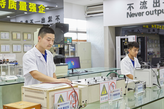 东莞制造业怎样做品牌？？？？？？这家工业企业签下甄子丹任代言人